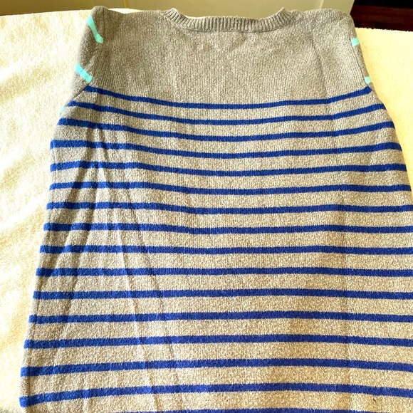 Heather Grey and blue striped sweater by 41 Hawthorne. Size S - Picture 4 of 5